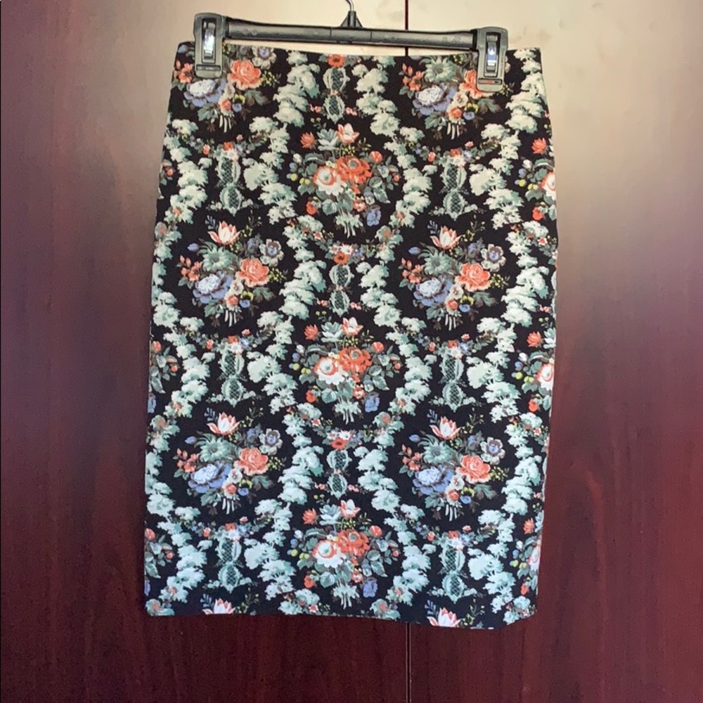 Philosophy floral pencil skirt